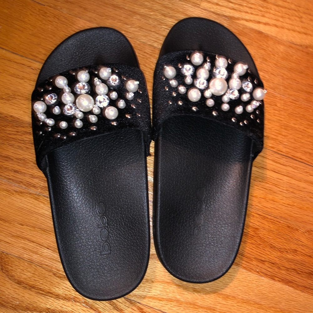 Bebe slides